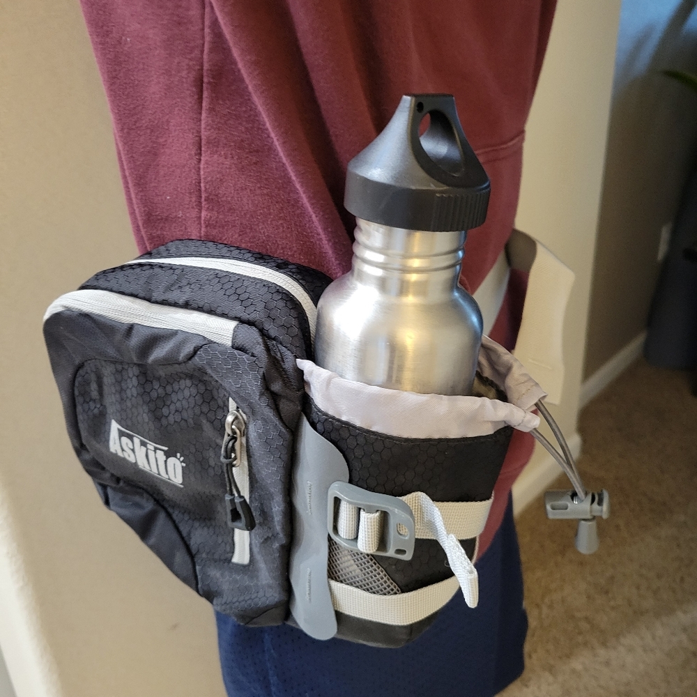 2 water bottle fanny packs